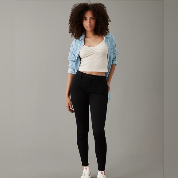 American Eagle Outfitters Curvy High Rise Dream Stretch Jegging Black 16 Short - Picture 1 of 8